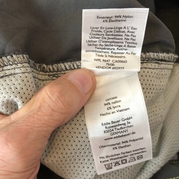 Eddie Bauer Mens Pants Size 36x32 Straight Flat Front Casual Travel Black - Picture 6 of 9